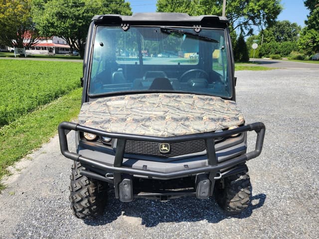 Image of John Deere XUV 835M equipment image 2
