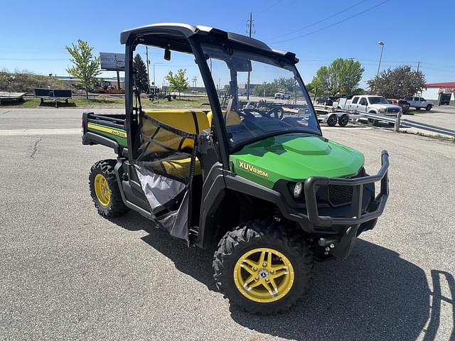 Image of John Deere XUV 835M equipment image 3