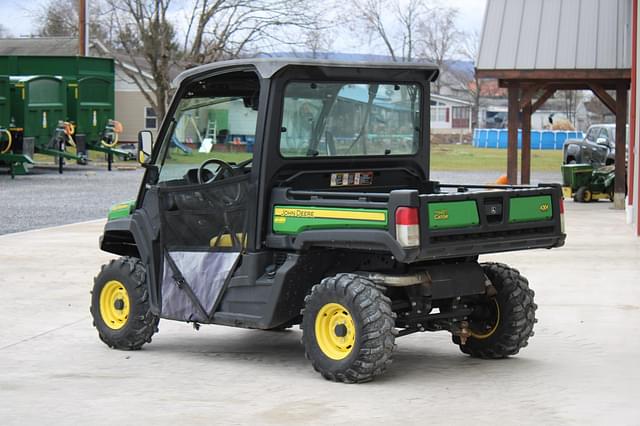 Image of John Deere XUV 835M equipment image 3