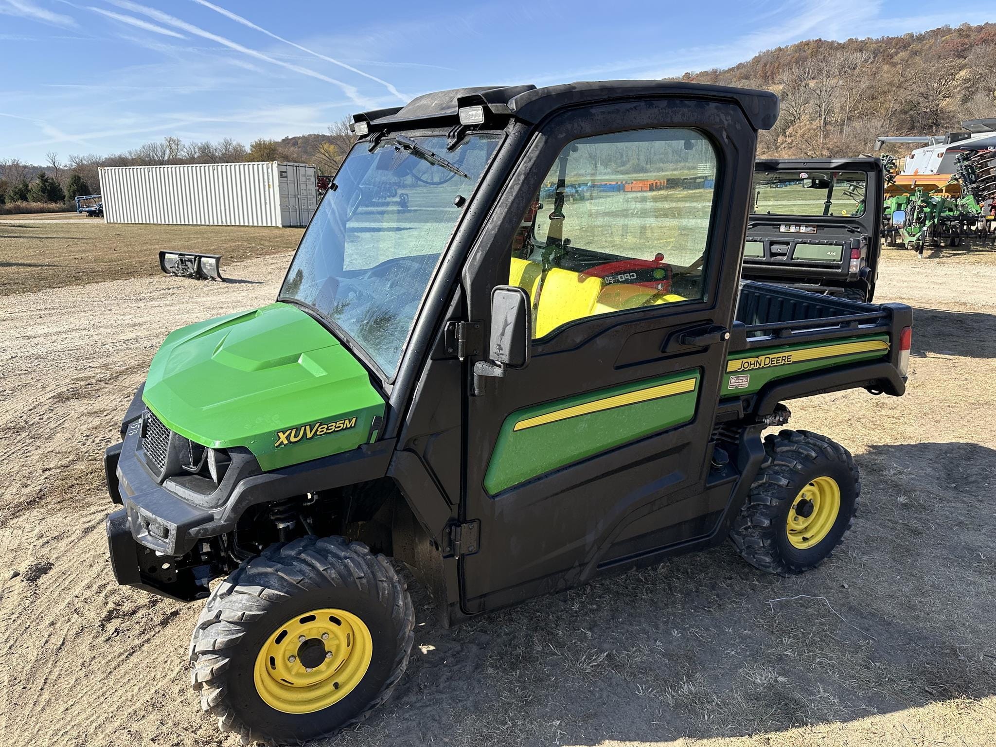 Main image John Deere XUV 835M