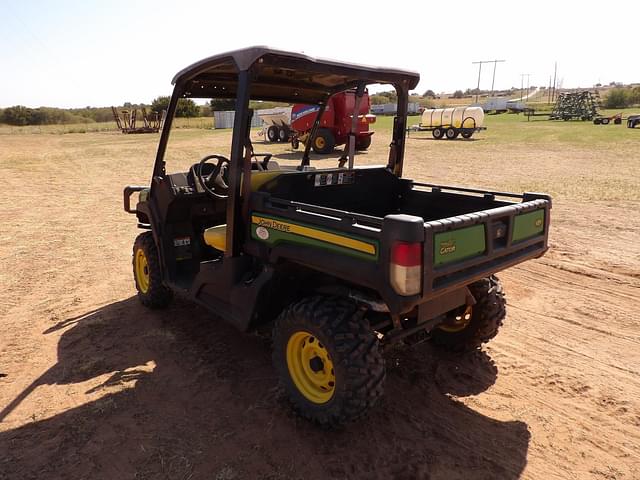 Image of John Deere XUV 835M equipment image 4