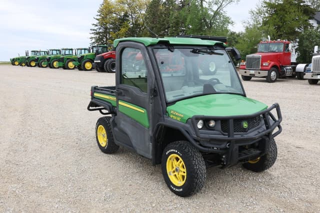 Image of John Deere Gator XUV 835R equipment image 3