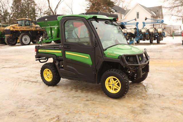 Image of John Deere Gator XUV 835R equipment image 4