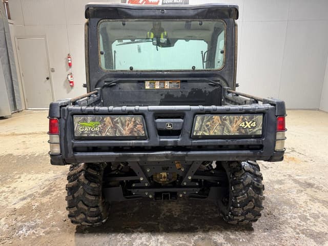 Image of John Deere XUV 865R equipment image 3