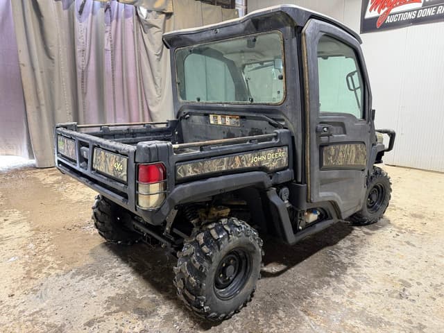 Image of John Deere XUV 865R equipment image 4