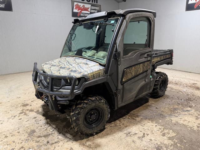 Image of John Deere XUV 865R equipment image 1