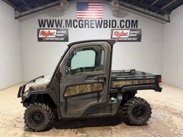 Main image John Deere XUV 865R