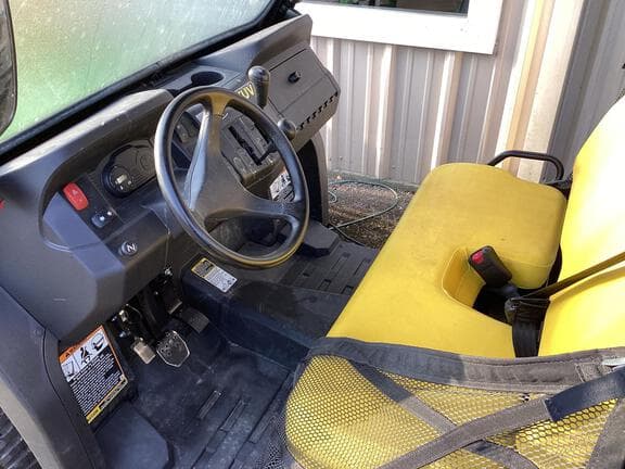 Image of John Deere XUV 560E S4 equipment image 3