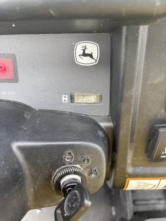 Image of John Deere HPX615E equipment image 2