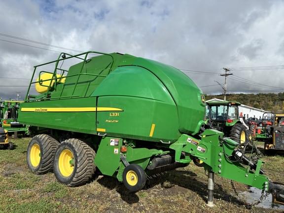 Image of John Deere L331 Image 0