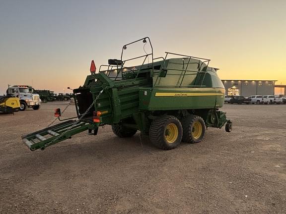 Image of John Deere L341 equipment image 4