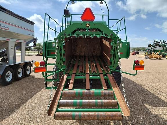 Image of John Deere L341 equipment image 3