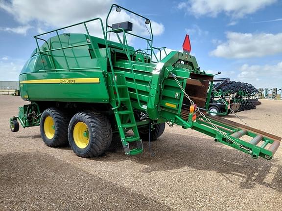 Image of John Deere L341 equipment image 2