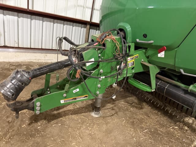 Image of John Deere L341 equipment image 2