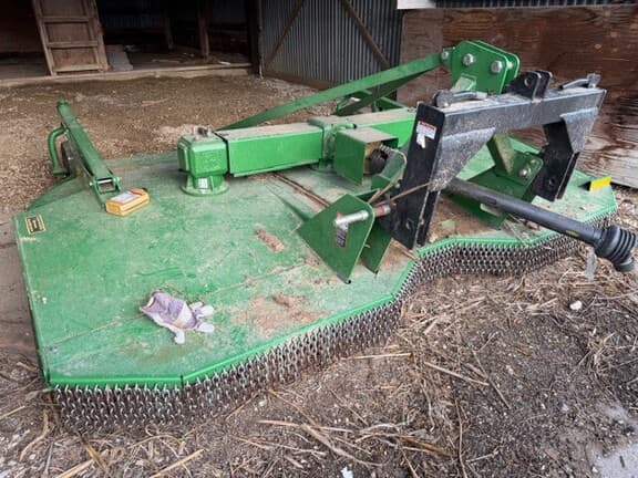Image of John Deere MX10 equipment image 1