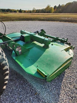 Image of John Deere MX10 equipment image 1