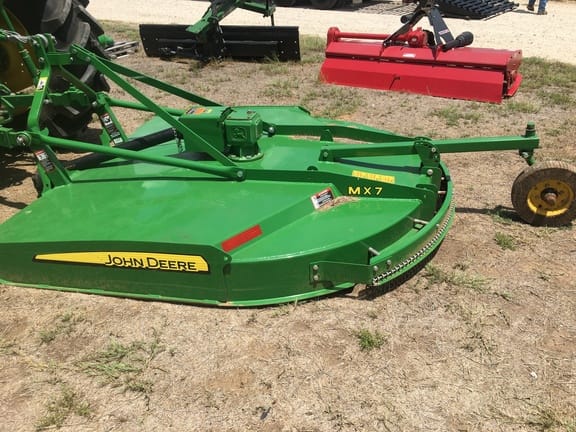 Main image John Deere MX7