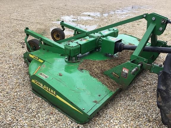 Image of John Deere MX8 equipment image 4