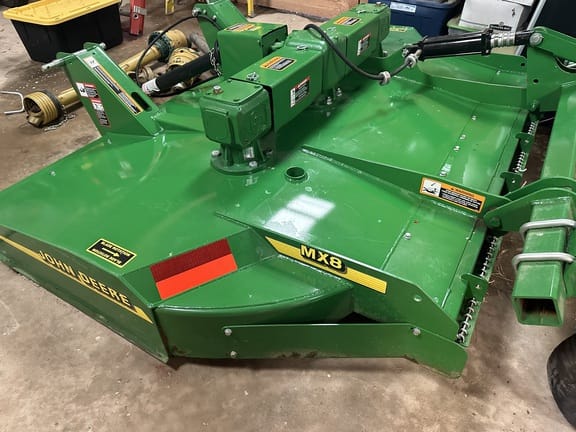 Main image John Deere MX8