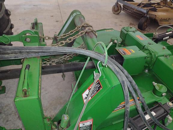 Image of John Deere MX8 equipment image 2