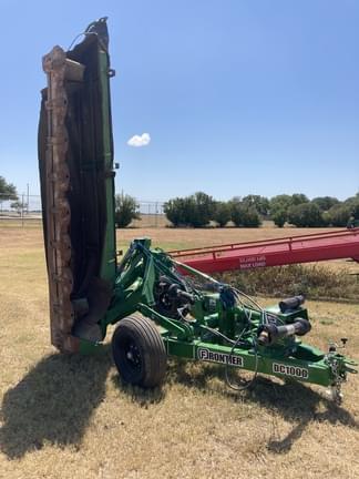 Image of John Deere R310 Primary image