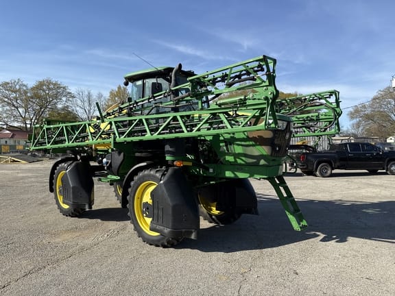2018 John Deere R4023 Equipment Image0