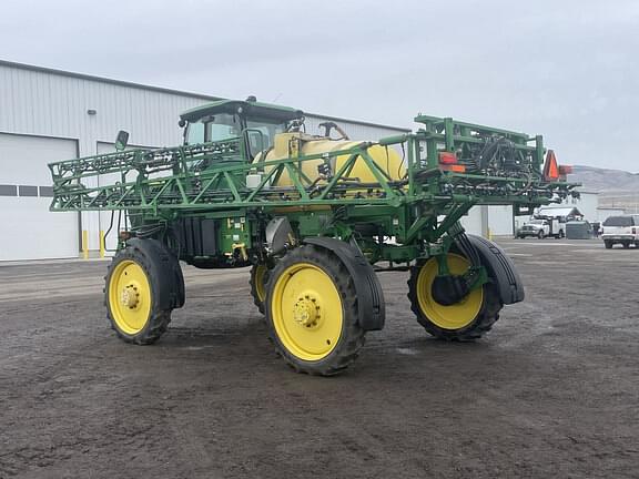 Image of John Deere R4023 equipment image 3