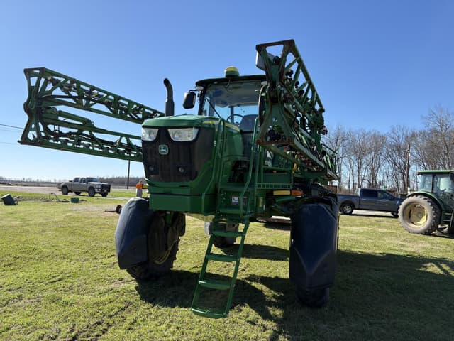 Image of John Deere R4023 equipment image 3