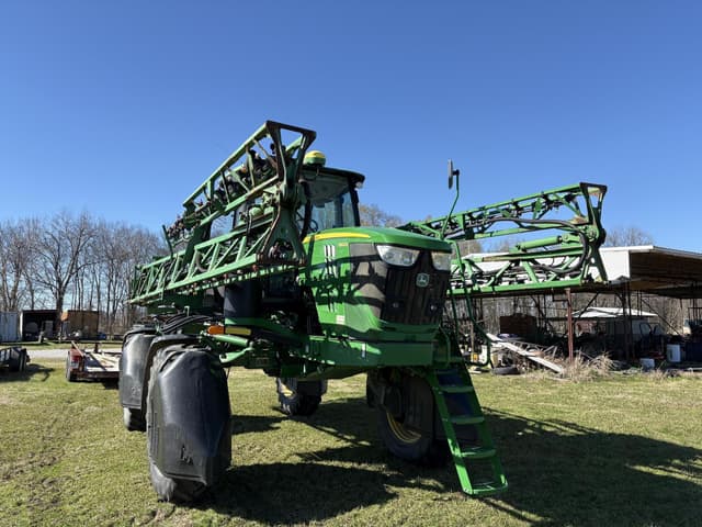 Image of John Deere R4023 equipment image 1