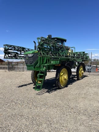 2018 John Deere R4023 Equipment Image0