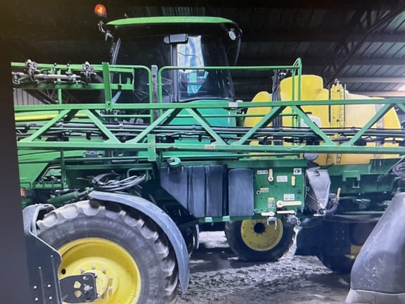 2018 John Deere R4023 Equipment Image0