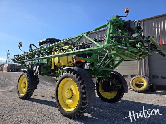 Image of John Deere R4030 equipment image 3