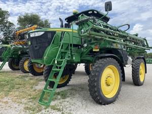 2019 John Deere R4030 Image