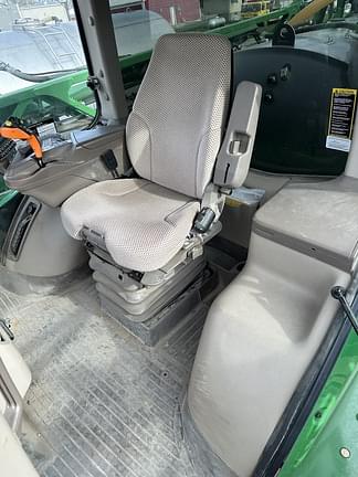 Image of John Deere R4030 equipment image 1