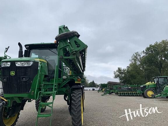 Image of John Deere R4030 equipment image 3