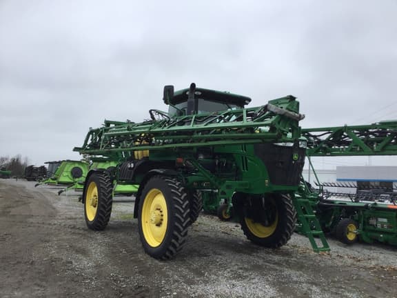 Image of John Deere R4030 Primary image