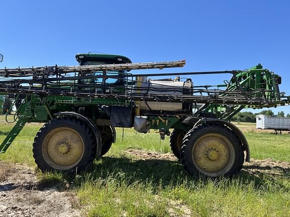 Main image John Deere R4030 3