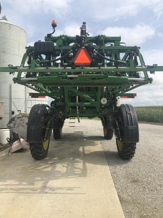 Image of John Deere R4030 equipment image 3