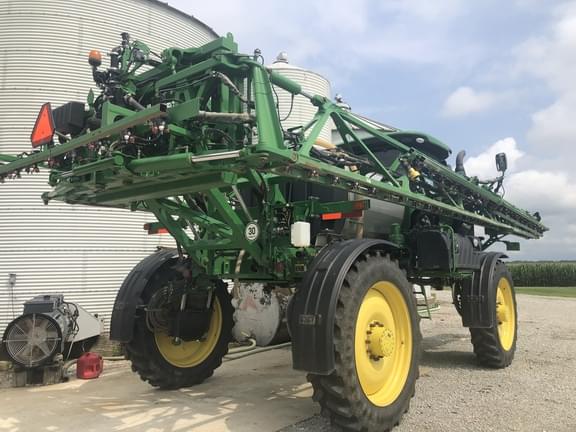 Image of John Deere R4030 equipment image 2