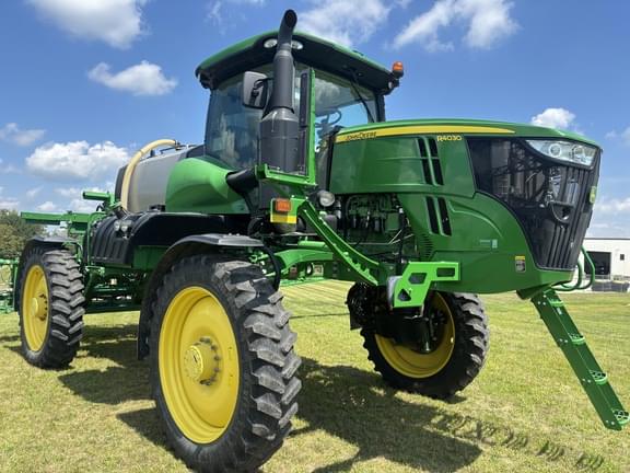 Image of John Deere R4030 equipment image 4