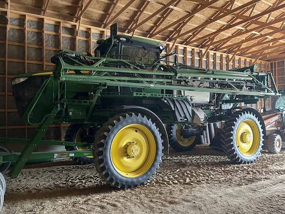 Image of John Deere R4030 Primary image