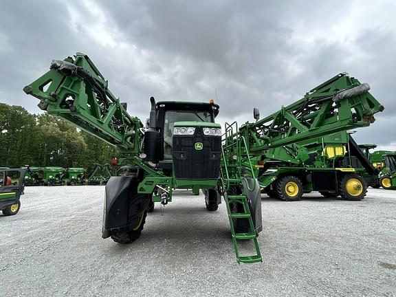 Image of John Deere R4030 equipment image 3