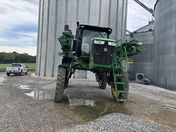 Image of John Deere R4030 equipment image 3