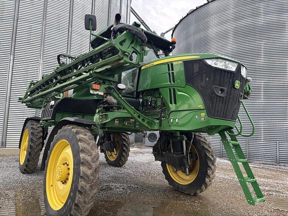 Image of John Deere R4030 Primary image