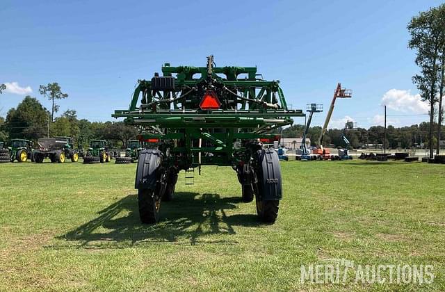 Image of John Deere R4030 equipment image 3