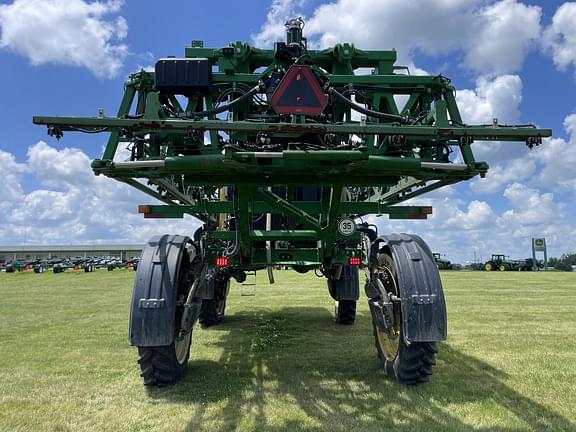 Image of John Deere R4038 equipment image 3