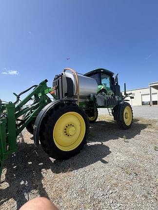 Image of John Deere R4038 equipment image 3