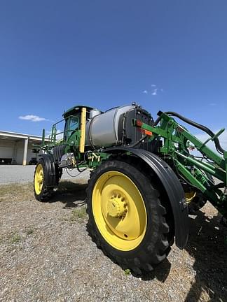 Image of John Deere R4038 equipment image 1