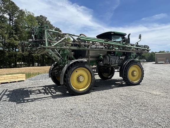 Image of John Deere R4038 equipment image 4