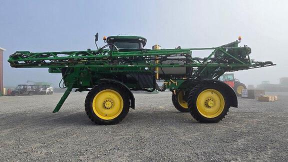 Image of John Deere R4038 equipment image 3